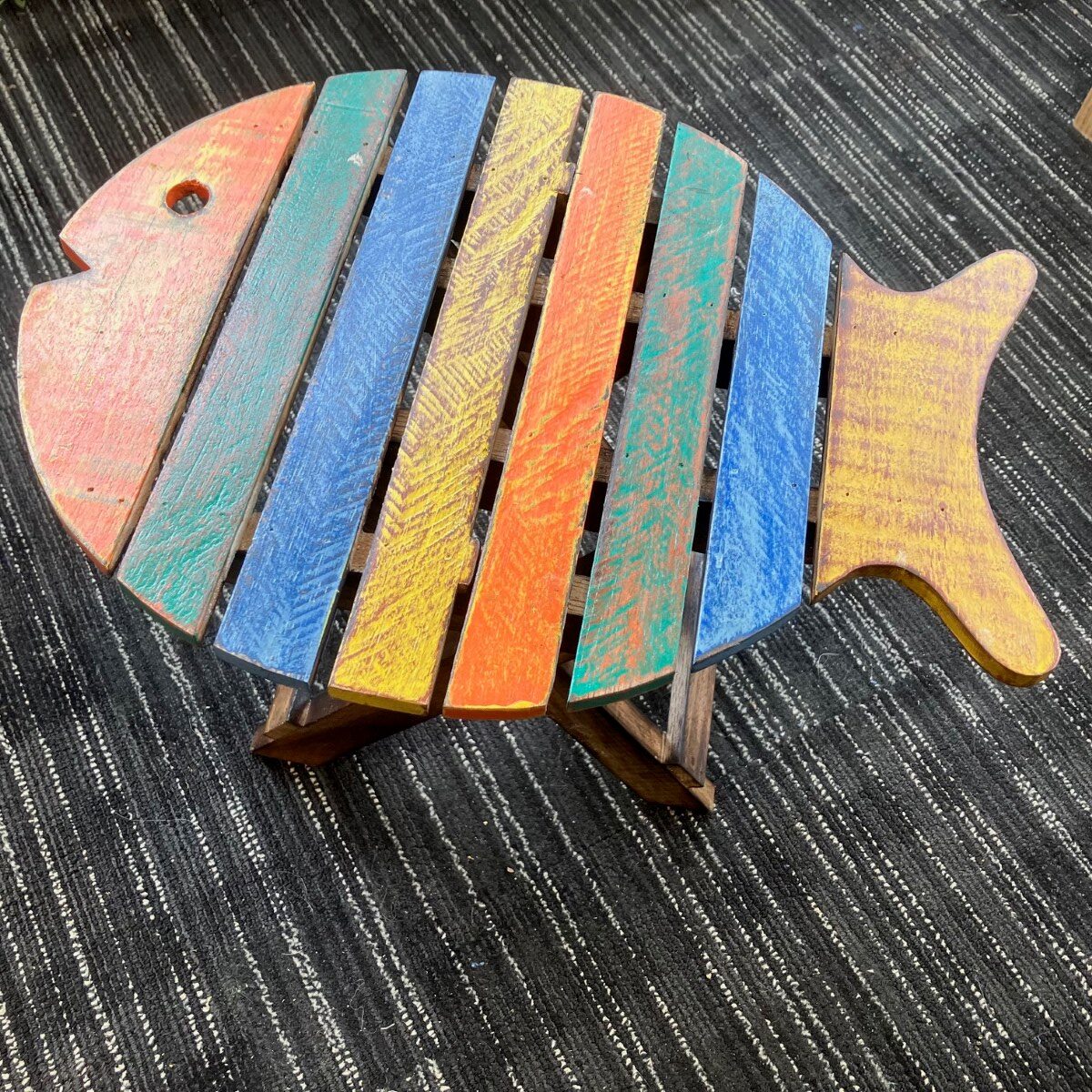 Foldable Wooden Fish Table