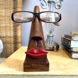 Red Lips Glasses Holder Stand